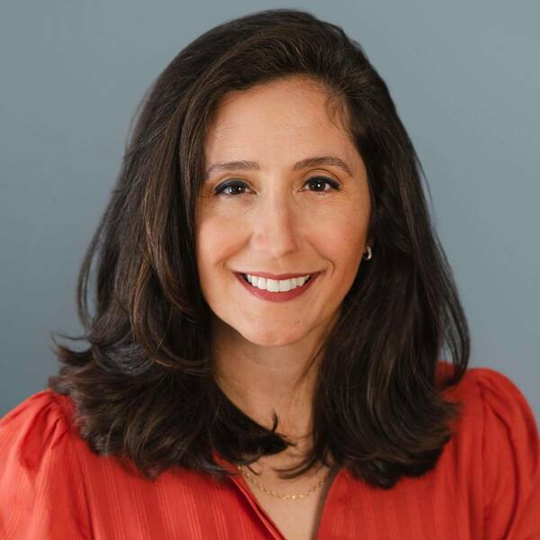 Headshot of Carolyn Hardin. She is looking at the camera smiling.
